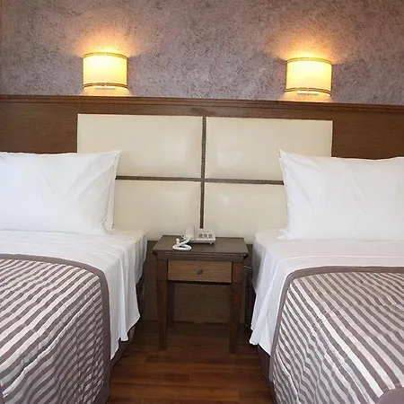 Konukevi Hagia Sophia Suites *